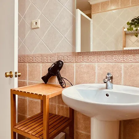 Click&guest - Vista Bayuca Near Yumbo Апартаменты *